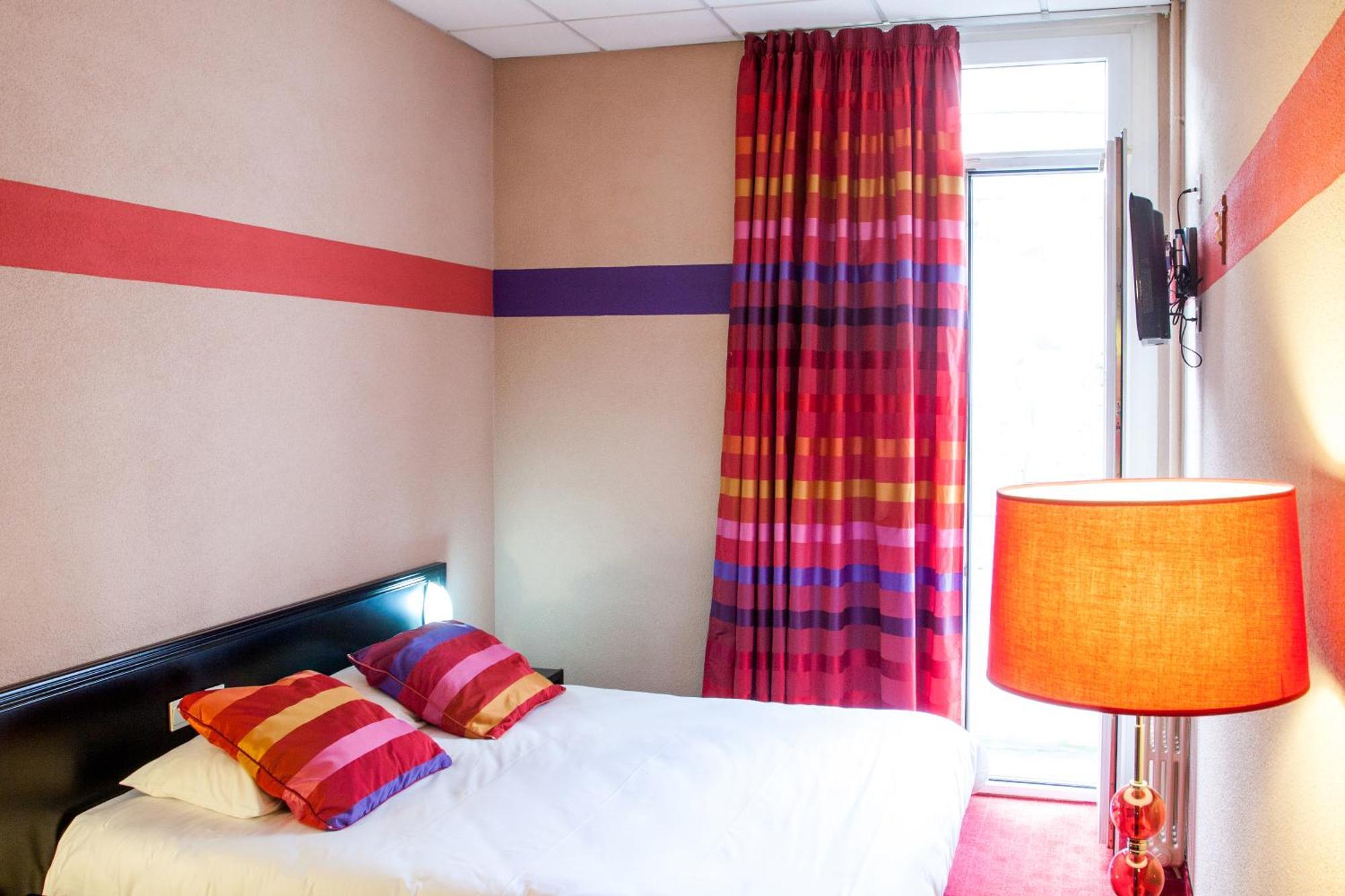 Hotel Saint Sauveur Lourdes Room photo